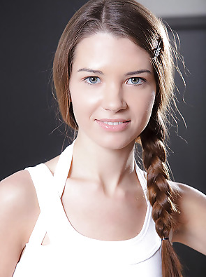 Teen with Pigtails pics